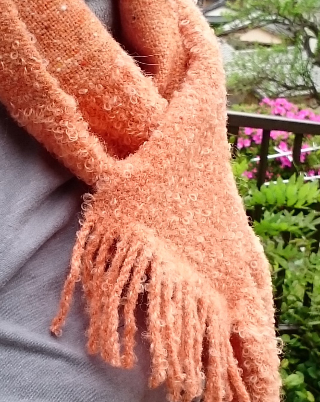 チューブ織ミニマフラー