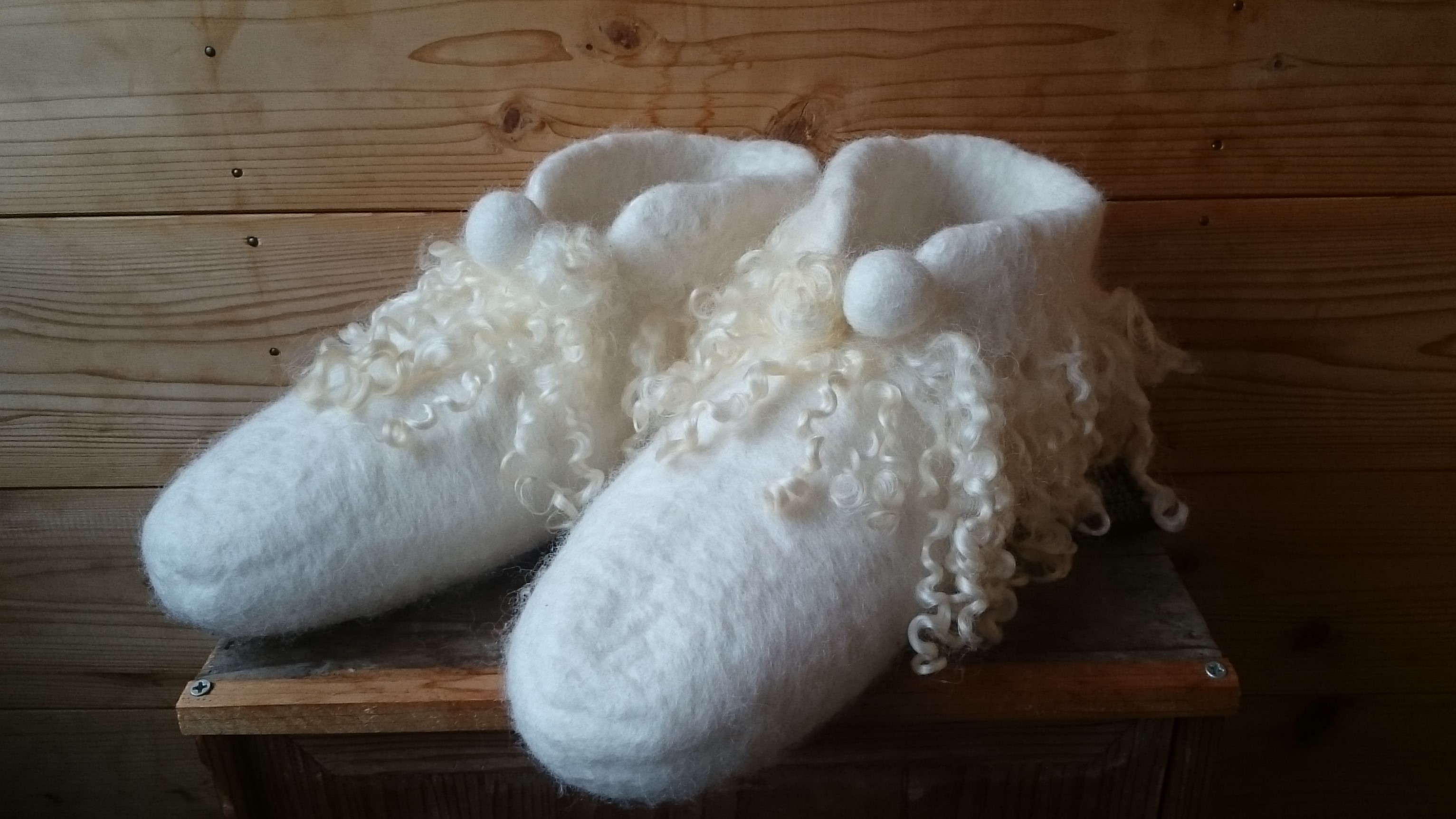 フェルトルームシューズ