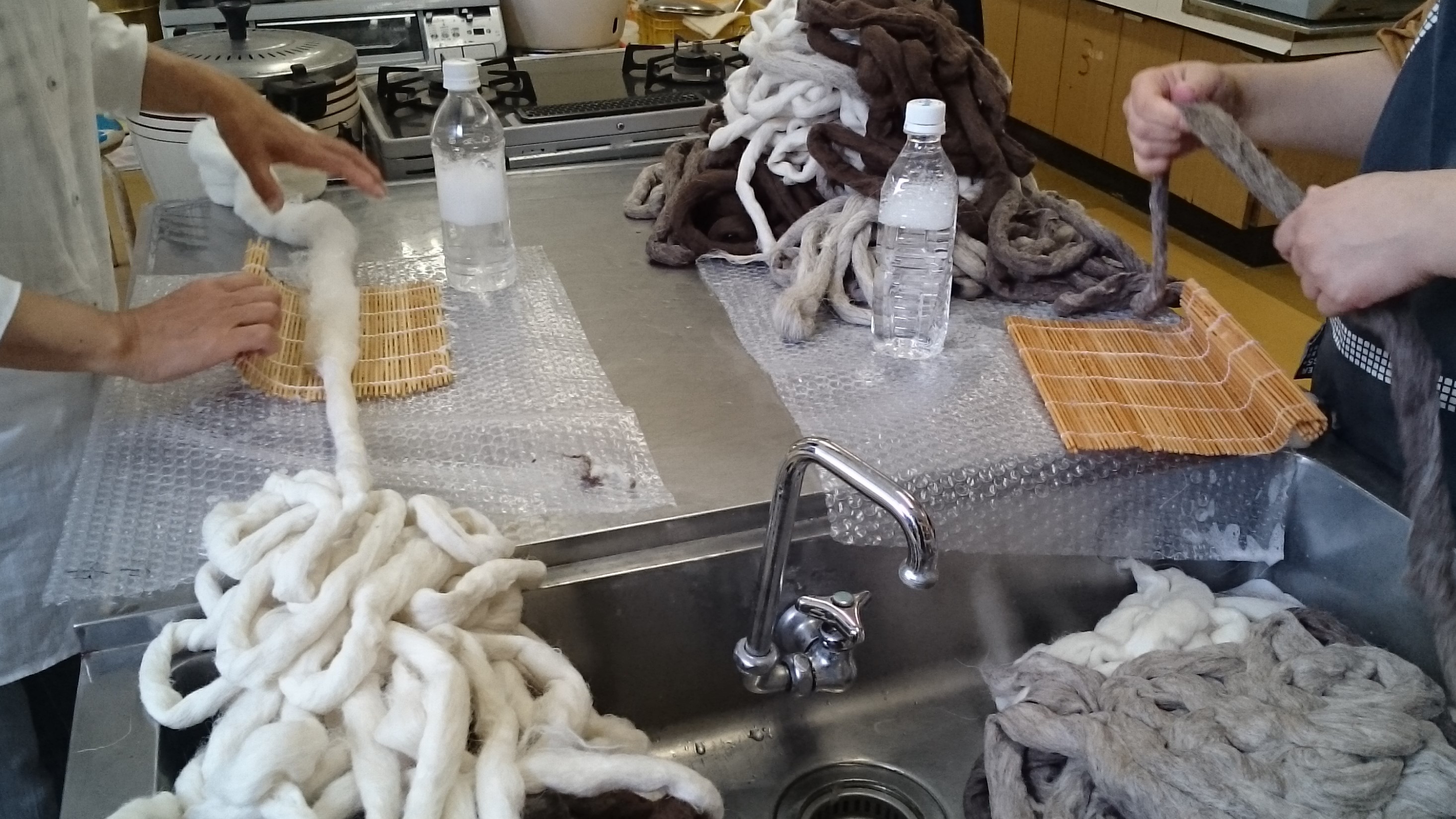 染色とフェルトの時間