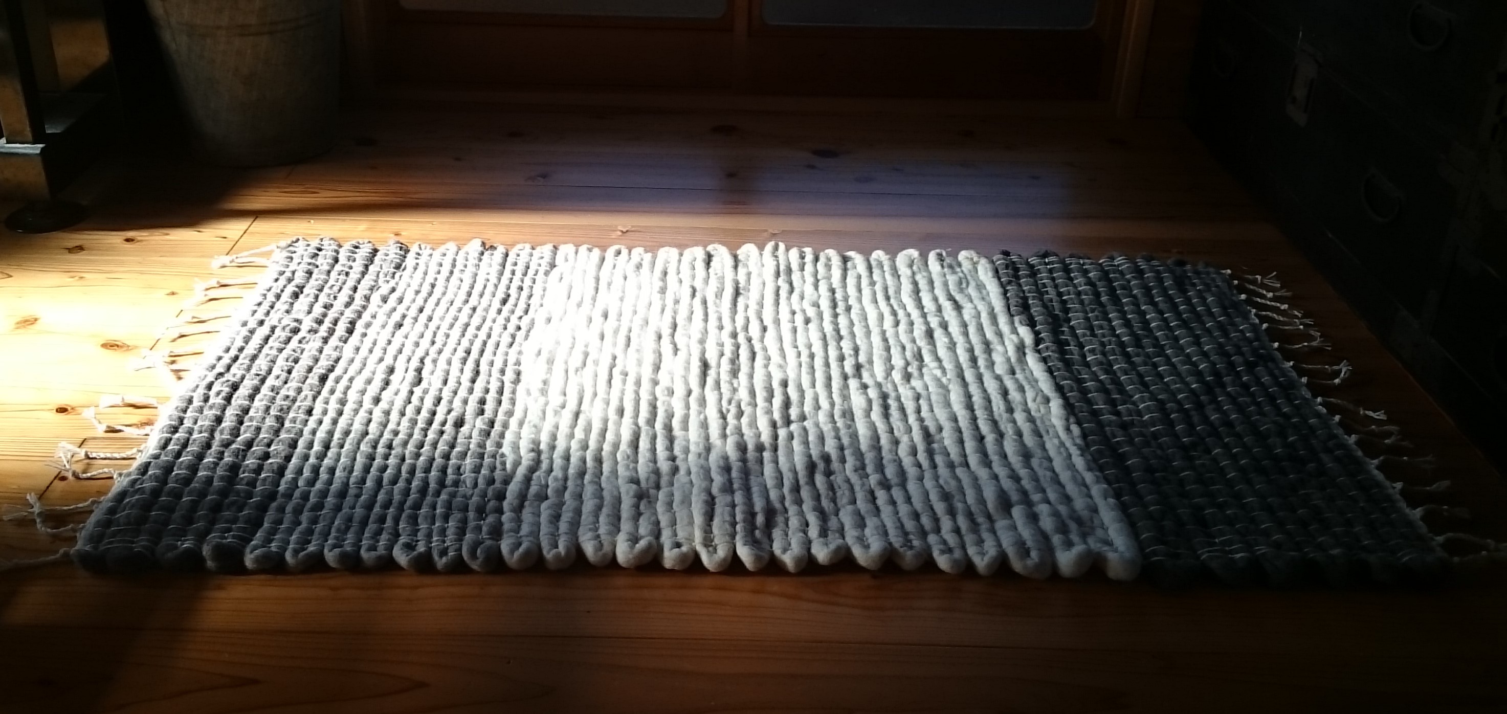 フェルトヒモマット