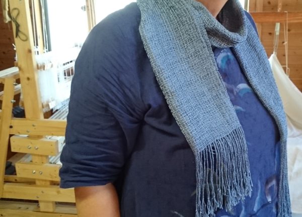 シルクマフラー