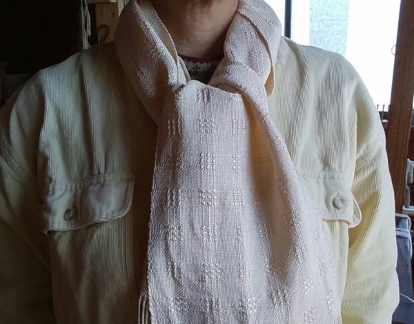 シルクマフラー